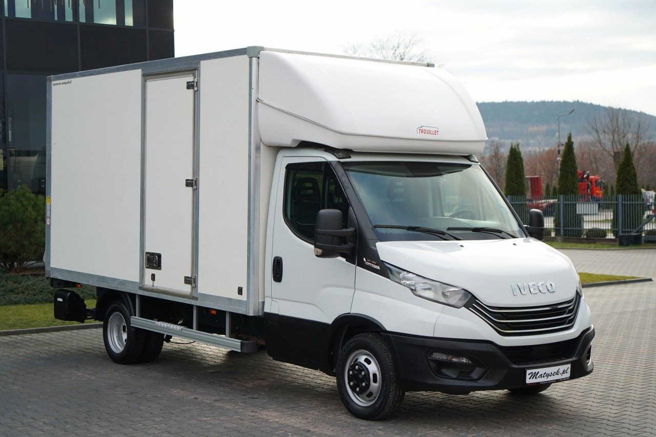 Iveco DAILY 35-160 / KONTENER 4,25 M / IZOTERMA AUTOM - شاحنة توصيل مبردة: صورة 1 Iveco DAILY 35-160 / KONTENER 4,25 M / IZOTERMA AUTOM - شاحنة توصيل مبردة: صورة 1