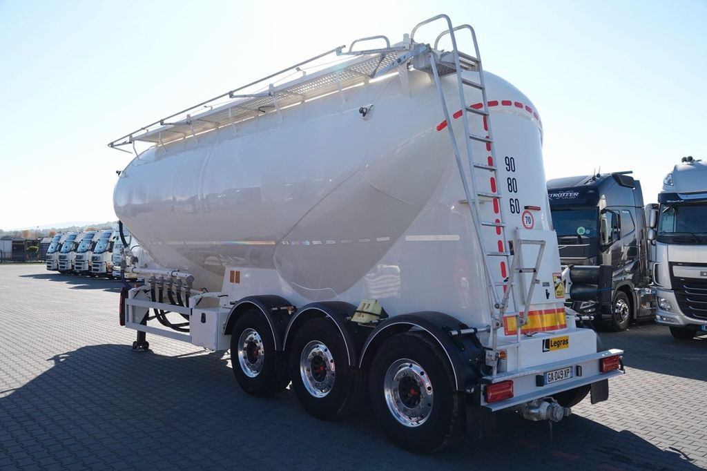 Legras CEMENTONACZEPA / 3 KOMORY / 38 000 L / SILOS Legras CEMENTONACZEPA / 3 KOMORY / 38 000 L / SILOS - بلكر: صورة 4 Legras CEMENTONACZEPA / 3 KOMORY / 38 000 L / SILOS Legras CEMENTONACZEPA / 3 KOMORY / 38 000 L / SILOS - بلكر: صورة 4