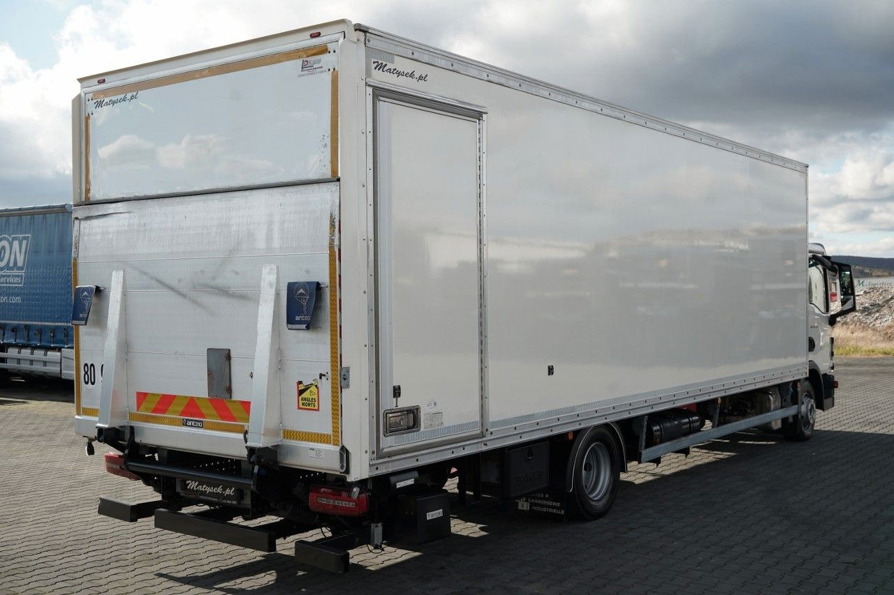 MAN TGL 12.250 / SOLÓWKA / KONTENER 8 M / WINDA / BO - شاحنة صندوقية: صورة 4 MAN TGL 12.250 / SOLÓWKA / KONTENER 8 M / WINDA / BO - شاحنة صندوقية: صورة 4