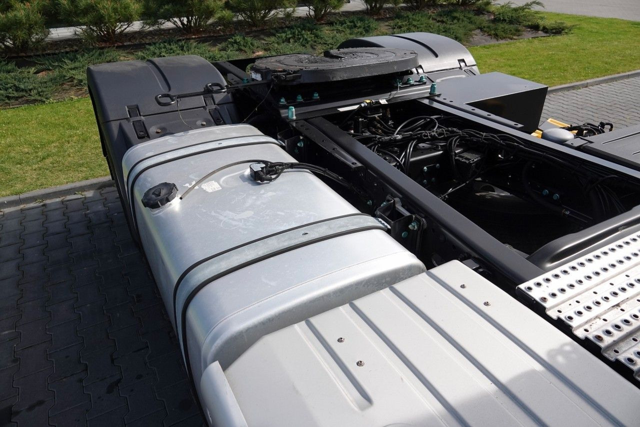 مقطورة السحب MAN TGX 18.440 / XLX /  OPONY 100% / EURO 6: صورة 11