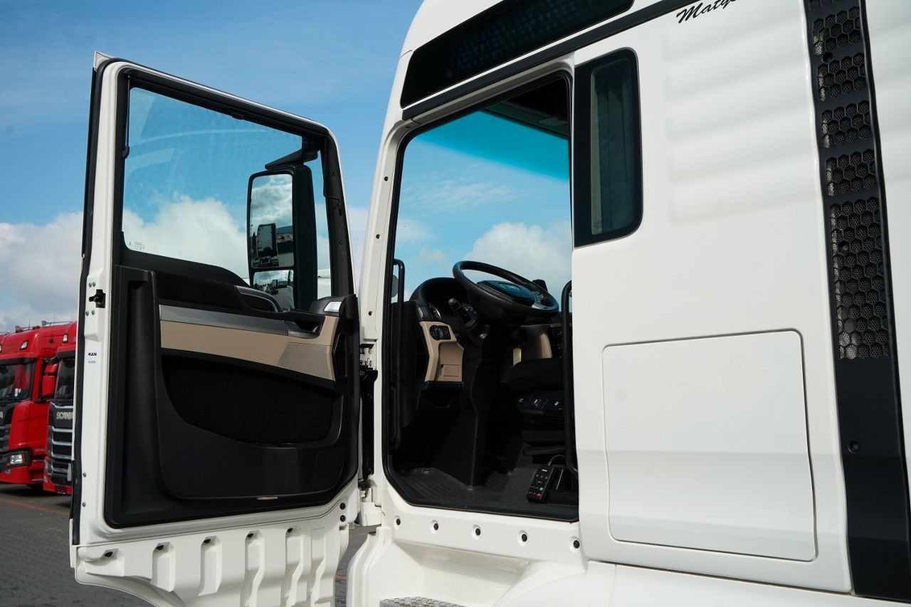 تأجير MAN TGX 18.460 / XXL / RETARDER / NAVI RIO MAN TGX 18.460 / XXL / RETARDER / NAVI RIO: صورة 21 تأجير MAN TGX 18.460 / XXL / RETARDER / NAVI RIO MAN TGX 18.460 / XXL / RETARDER / NAVI RIO: صورة 21