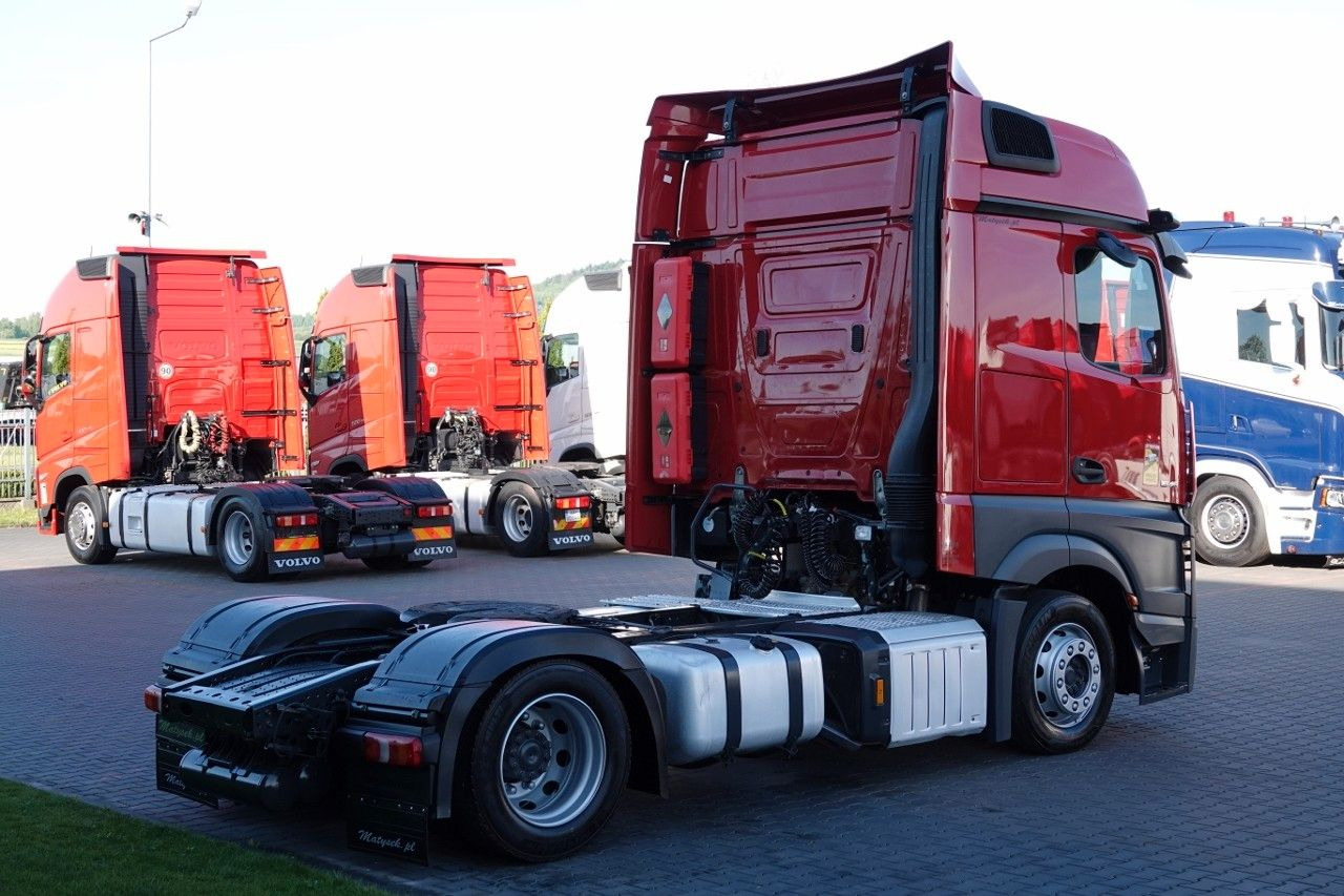 Mercedes-Benz ACTROS 1845 / LOW DECK / MEGA / BIG SPACE / PO K - مقطورة السحب: صورة 5 Mercedes-Benz ACTROS 1845 / LOW DECK / MEGA / BIG SPACE / PO K - مقطورة السحب: صورة 5