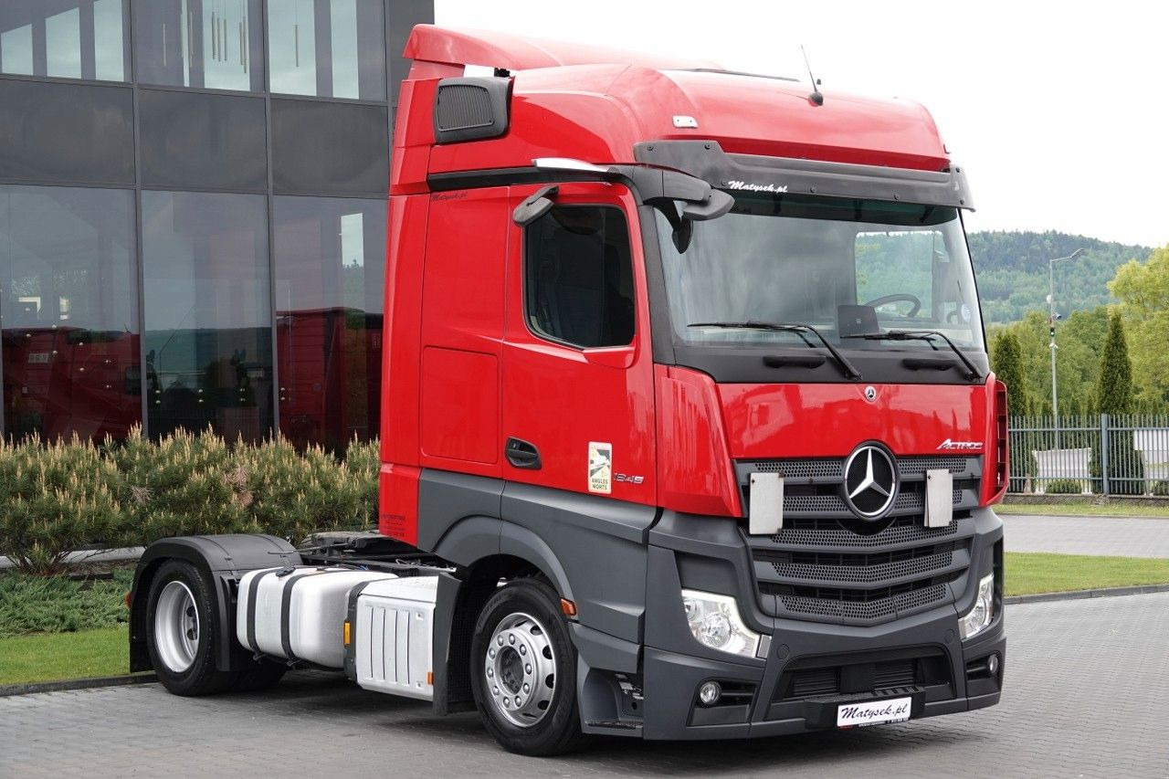 Mercedes-Benz ACTROS 1845 / LOW DECK / MEGA / BIG SPACE / PO K - مقطورة السحب: صورة 1 Mercedes-Benz ACTROS 1845 / LOW DECK / MEGA / BIG SPACE / PO K - مقطورة السحب: صورة 1