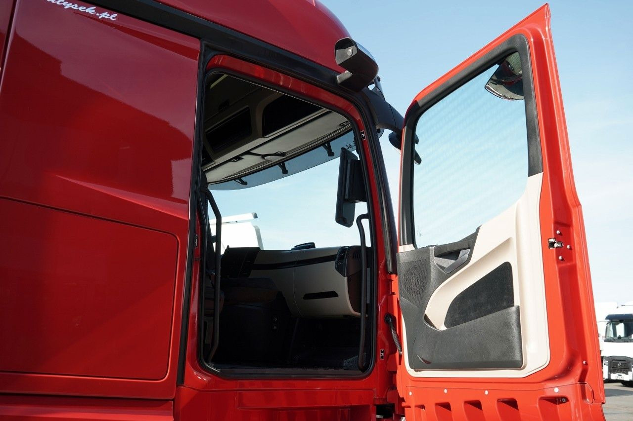 رأس تريلا Mercedes-Benz ACTROS 1845 / MP5 / BIG SPACE /: صورة 36 رأس تريلا Mercedes-Benz ACTROS 1845 / MP5 / BIG SPACE /: صورة 36