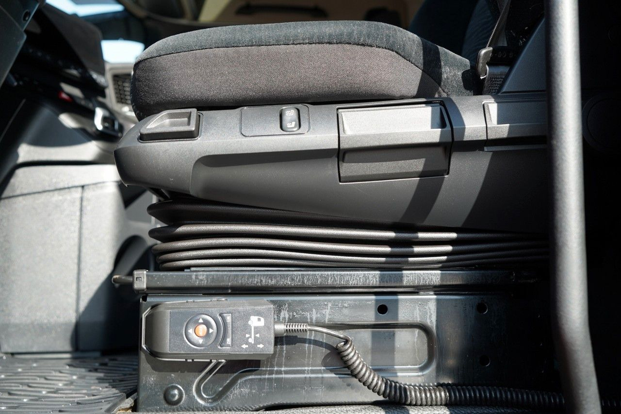 رأس تريلا Mercedes-Benz ACTROS 1845 / MP5 / BIG SPACE /: صورة 23 رأس تريلا Mercedes-Benz ACTROS 1845 / MP5 / BIG SPACE /: صورة 23