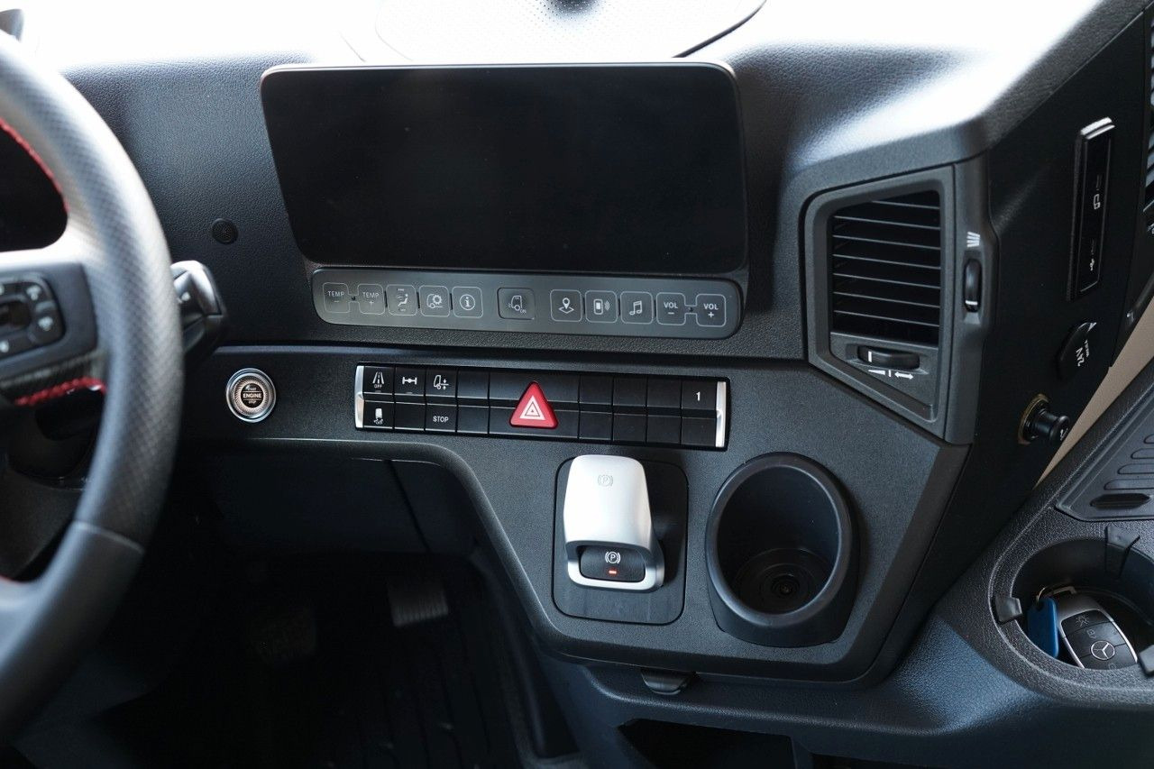 رأس تريلا Mercedes-Benz ACTROS 1845 / MP5 / BIG SPACE /: صورة 30 رأس تريلا Mercedes-Benz ACTROS 1845 / MP5 / BIG SPACE /: صورة 30