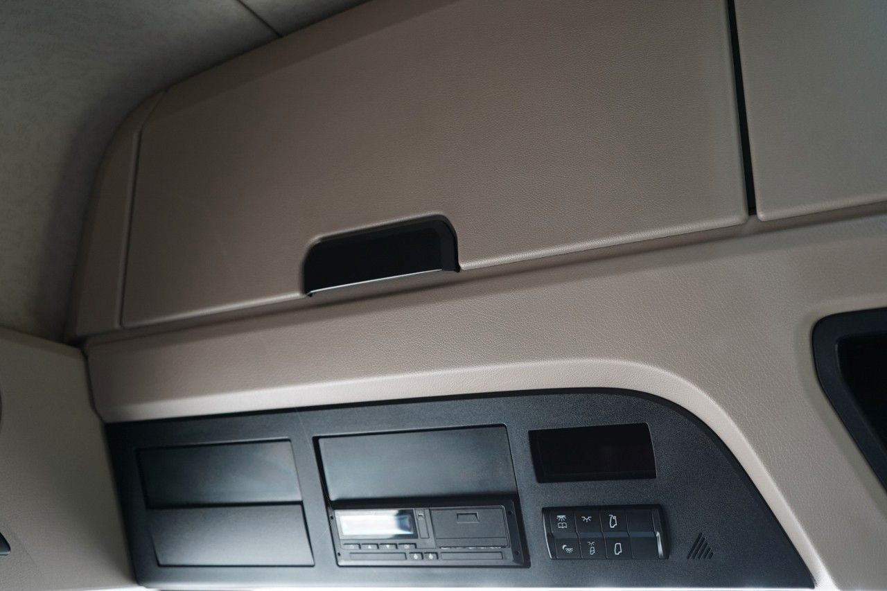 رأس تريلا Mercedes-Benz ACTROS 1845 / MP5 / BIG SPACE /: صورة 33 رأس تريلا Mercedes-Benz ACTROS 1845 / MP5 / BIG SPACE /: صورة 33