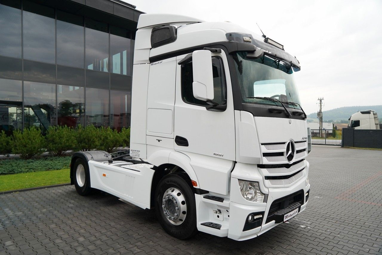Mercedes-Benz ACTROS 1851 / HYDRAULIKA / STREAM SPACE / ALUFEL - رأس تريلا: صورة 2 Mercedes-Benz ACTROS 1851 / HYDRAULIKA / STREAM SPACE / ALUFEL - رأس تريلا: صورة 2