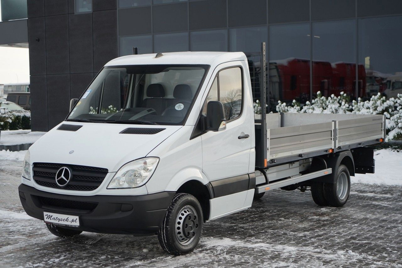 Mercedes-Benz SPRINTER 513 CDI / SKRZYNIOWY 4.4 m / MANUAL / - شاحنة بصندوق مغلق: صورة 1 Mercedes-Benz SPRINTER 513 CDI / SKRZYNIOWY 4.4 m / MANUAL / - شاحنة بصندوق مغلق: صورة 1