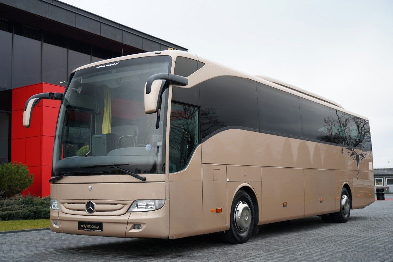 Mercedes-Benz TOURISMO RHD / EURO 6 / 12 METRÓW / SPROWADZONY - حافلة: صورة 2 Mercedes-Benz TOURISMO RHD / EURO 6 / 12 METRÓW / SPROWADZONY - حافلة: صورة 2