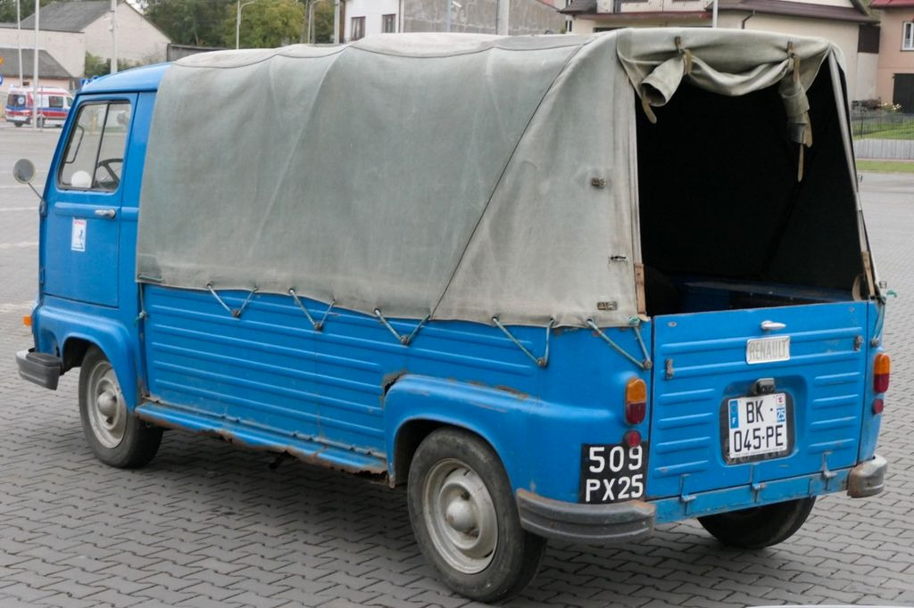 Renault R 21 ESTAFETTE 1000 / OLDTIMER Renault R 21 ESTAFETTE 1000 / OLDTIMER - حافلة صغيرة, ميكروباص: صورة 4 Renault R 21 ESTAFETTE 1000 / OLDTIMER Renault R 21 ESTAFETTE 1000 / OLDTIMER - حافلة صغيرة, ميكروباص: صورة 4
