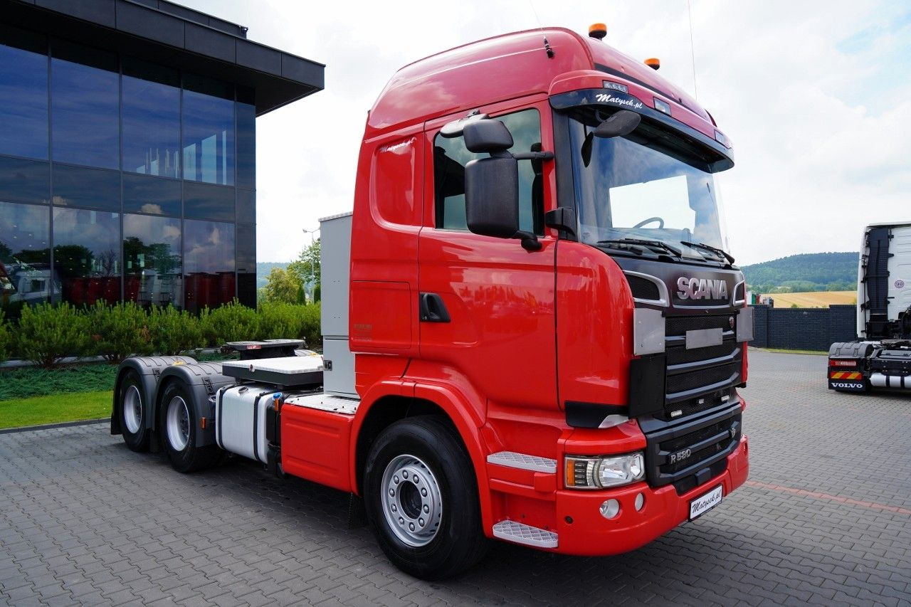 Scania R 580 / V8 / 6x4 / DMC: 150.000 KG / RETARDER / - رأس تريلا: صورة 2 Scania R 580 / V8 / 6x4 / DMC: 150.000 KG / RETARDER / - رأس تريلا: صورة 2
