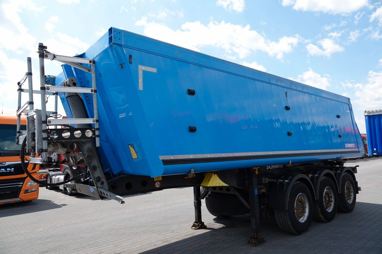 Schmitz Cargobull WYWROTKA 28 M3 / ALUMINIOWA / OŚ PODNOSZONA - نصف مقطورة قلابة: صورة 4 Schmitz Cargobull WYWROTKA 28 M3 / ALUMINIOWA / OŚ PODNOSZONA - نصف مقطورة قلابة: صورة 4