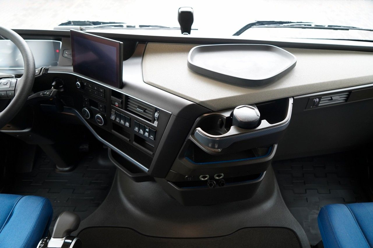 رأس تريلا Volvo FH 500 / 2025 ROK / 88 TYS KM / XXL / I-SHIFT: صورة 33