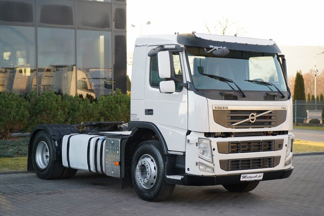Volvo FM 380 / PEŁNY ADR / KABINA DZIENNA / I-SHIFT - رأس تريلا: صورة 3 Volvo FM 380 / PEŁNY ADR / KABINA DZIENNA / I-SHIFT - رأس تريلا: صورة 3