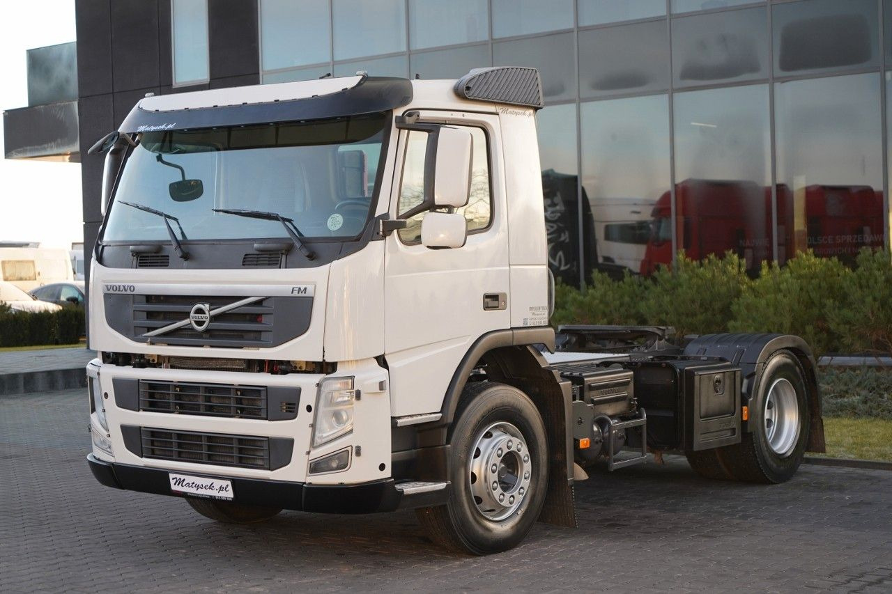Volvo FM 380 / PEŁNY ADR / KABINA DZIENNA / I-SHIFT - رأس تريلا: صورة 2 Volvo FM 380 / PEŁNY ADR / KABINA DZIENNA / I-SHIFT - رأس تريلا: صورة 2
