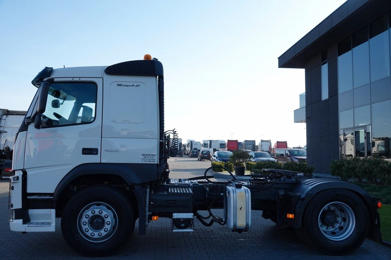 Volvo FM 420 / 13 LITROWY / MASA WŁASNA 7 100 KG / NI - مقطورة السحب: صورة 3 Volvo FM 420 / 13 LITROWY / MASA WŁASNA 7 100 KG / NI - مقطورة السحب: صورة 3
