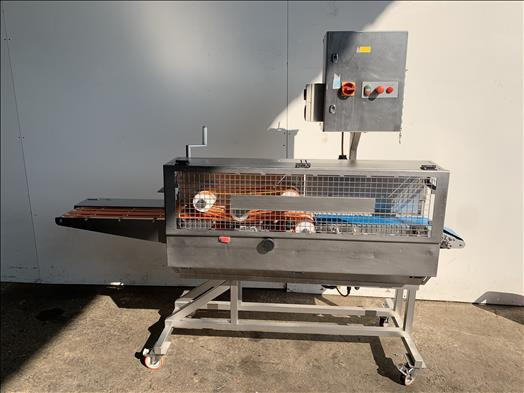 AFT Sandwich cutter - معدات المخابز: صورة 1 AFT Sandwich cutter - معدات المخابز: صورة 1