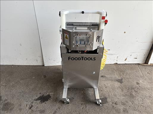 Food Tools CS4AAC Round cake slicer - معدات المخابز: صورة 1 Food Tools CS4AAC Round cake slicer - معدات المخابز: صورة 1