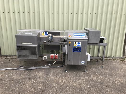 Loma 7000 metal detector checkweigher - آلة الغذاء: صورة 1 Loma 7000 metal detector checkweigher - آلة الغذاء: صورة 1