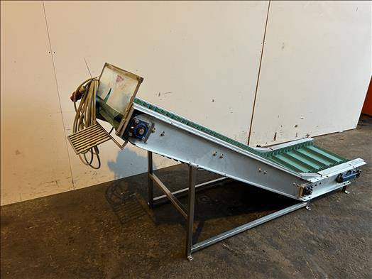 NNP Flighted elevator conveyor - الناقل: صورة 3 NNP Flighted elevator conveyor - الناقل: صورة 3