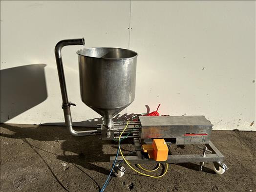 Winyard Midi MKII Depositor - آلة الغذاء: صورة 3 Winyard Midi MKII Depositor - آلة الغذاء: صورة 3