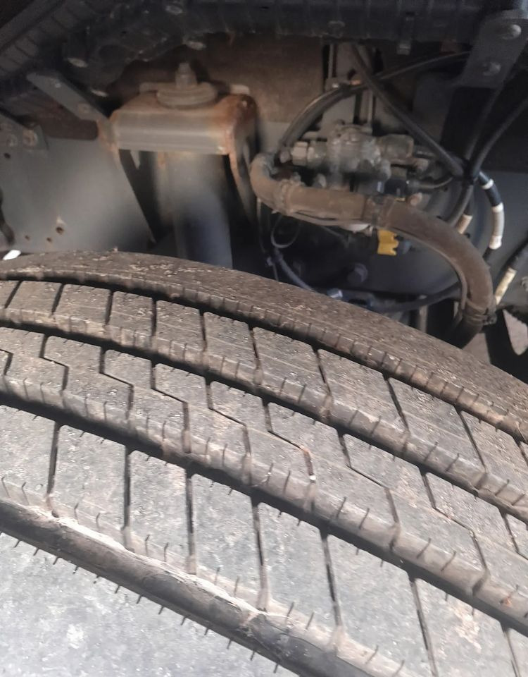 DAF XF 106 450 / BDF RETARDER - شاحنة بهيكل معدني للمقصورة: صورة 2 DAF XF 106 450 / BDF RETARDER - شاحنة بهيكل معدني للمقصورة: صورة 2