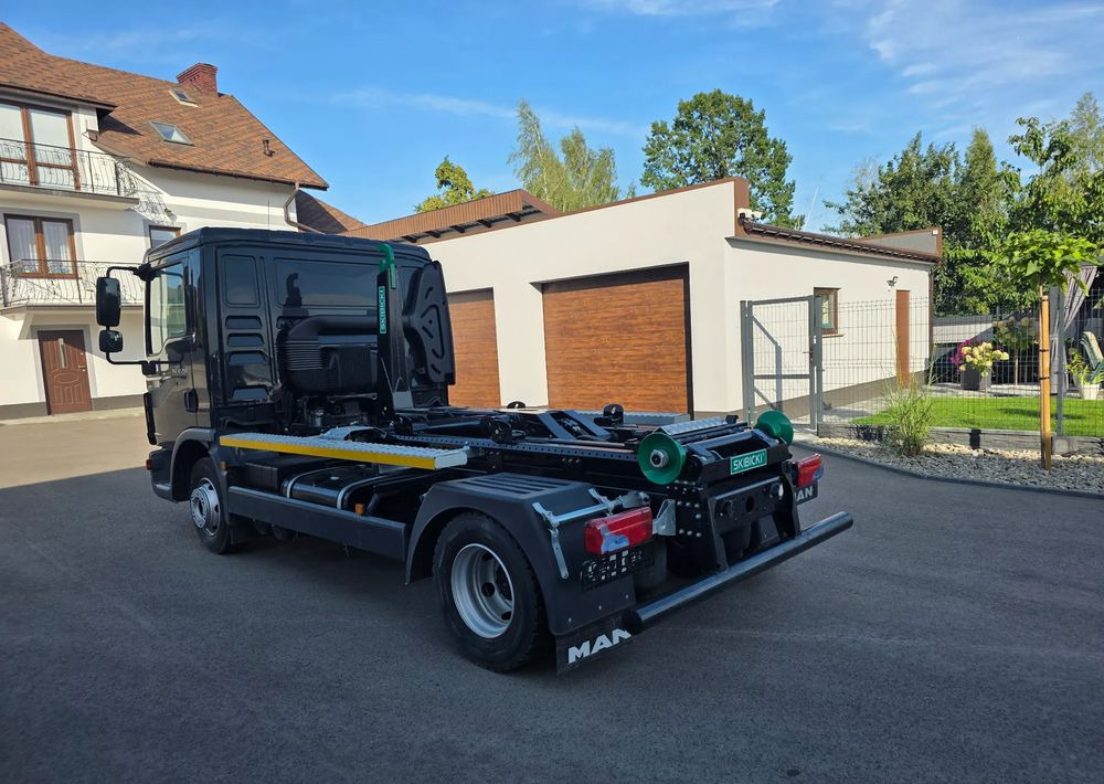 MAN TGL 12.250 nowe urządzenie hakowe SKIBICKI HKS 8/3300 ATEGO / TGM - شاحنة برافعة خطافية: صورة 3 MAN TGL 12.250 nowe urządzenie hakowe SKIBICKI HKS 8/3300 ATEGO / TGM - شاحنة برافعة خطافية: صورة 3