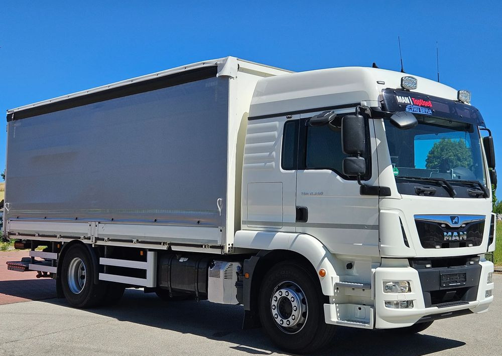MAN TGM 15.290/E6/FIRANKA/BURTO-FIRANKA/SZKOŁA JAZDY/MAŁY ROZSTAW OSI/16PALET/WINDA/NISKI PRZEBIEG/2019/SERWISOWANY/JAK NOWY - شاحنة ذات ستائر جانبية: صورة 2 MAN TGM 15.290/E6/FIRANKA/BURTO-FIRANKA/SZKOŁA JAZDY/MAŁY ROZSTAW OSI/16PALET/WINDA/NISKI PRZEBIEG/2019/SERWISOWANY/JAK NOWY - شاحنة ذات ستائر جانبية: صورة 2