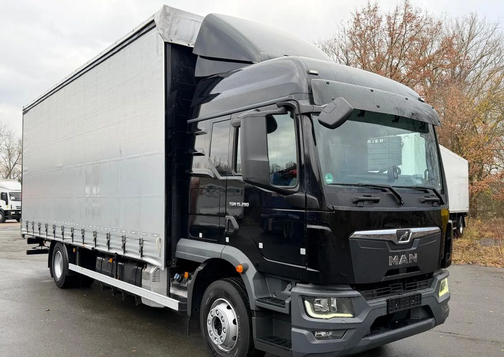 MAN TGM 15.290 / NOWY MODEL / E6 / 18PALET / 7720 ŁADOWNOŚĆ / SERWISOWANY / NOWY TACHOGRAF / NISKI PRZEBIEG / WINDA / FIRANKA / SPROWADZONY / 2022 / NISKI PRZEBIEG /PIERWSZY WŁAŚCICIEL/ - شاحنة ذات ستائر جانبية: صورة 1 MAN TGM 15.290 / NOWY MODEL / E6 / 18PALET / 7720 ŁADOWNOŚĆ / SERWISOWANY / NOWY TACHOGRAF / NISKI PRZEBIEG / WINDA / FIRANKA / SPROWADZONY / 2022 / NISKI PRZEBIEG /PIERWSZY WŁAŚCICIEL/ - شاحنة ذات ستائر جانبية: صورة 1