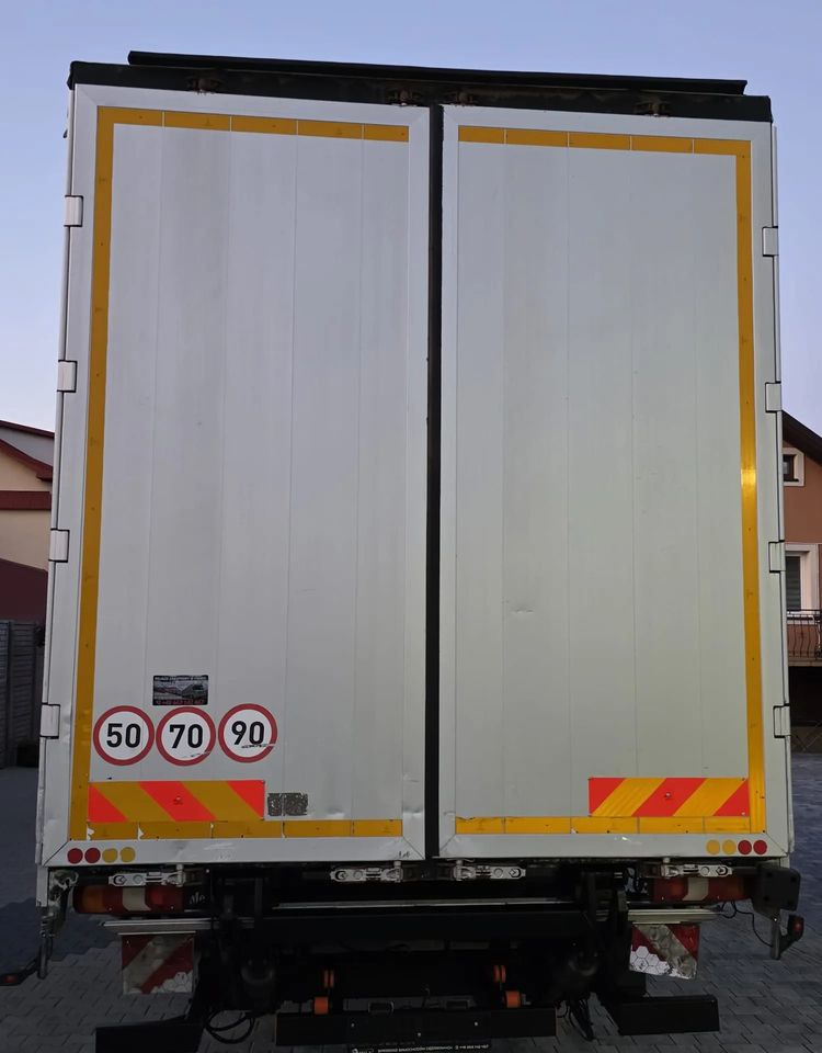 شاحنة ذات ستائر جانبية Mercedes-Benz ACTROS 1833 / FIRANKA/ WINDA / 22PALETY / 8760 ŁADOWNOŚĆ / AUTOMAT / DUŻY SILNIK  / SYPIALKA /: صورة 8