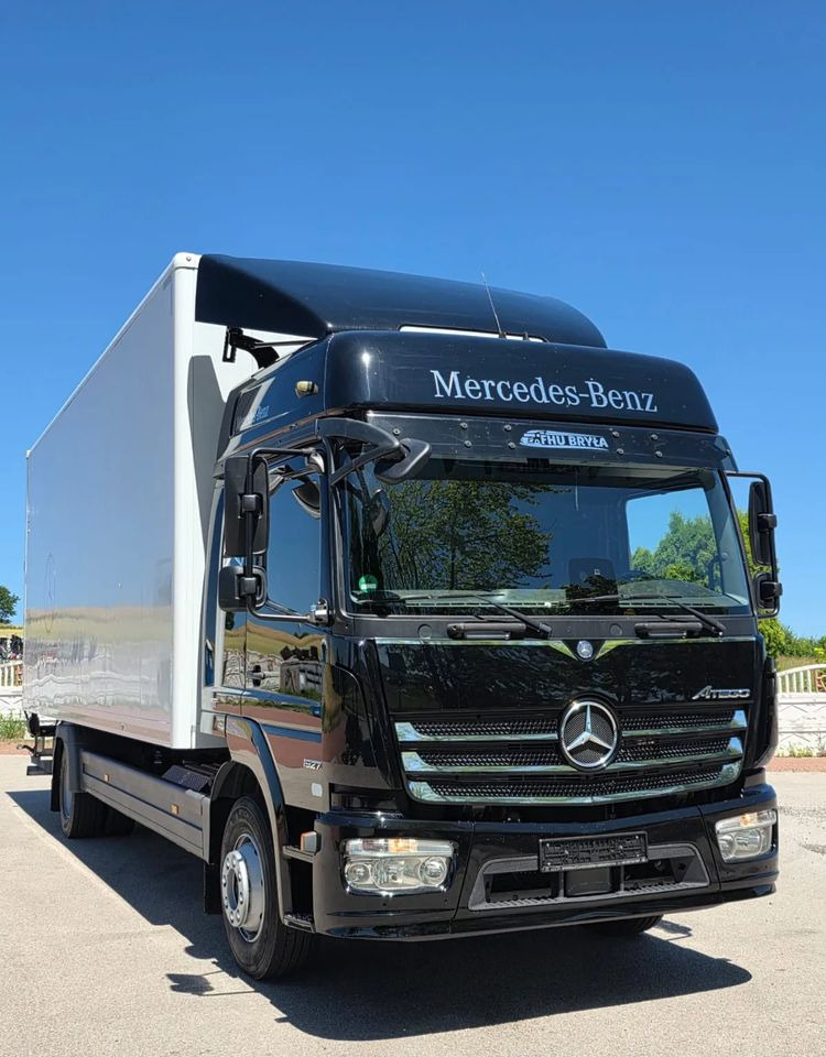 Mercedes-Benz ATEGO 1527/1530/IZOTERMA/WINDA/SPROWADZONY/E6/PIERWSZY WŁAŚCICIEL/AUTOMAT/18EURO PALET/STAN BARDZO DOBRY - شاحنة ذات مبرد: صورة 2 Mercedes-Benz ATEGO 1527/1530/IZOTERMA/WINDA/SPROWADZONY/E6/PIERWSZY WŁAŚCICIEL/AUTOMAT/18EURO PALET/STAN BARDZO DOBRY - شاحنة ذات مبرد: صورة 2