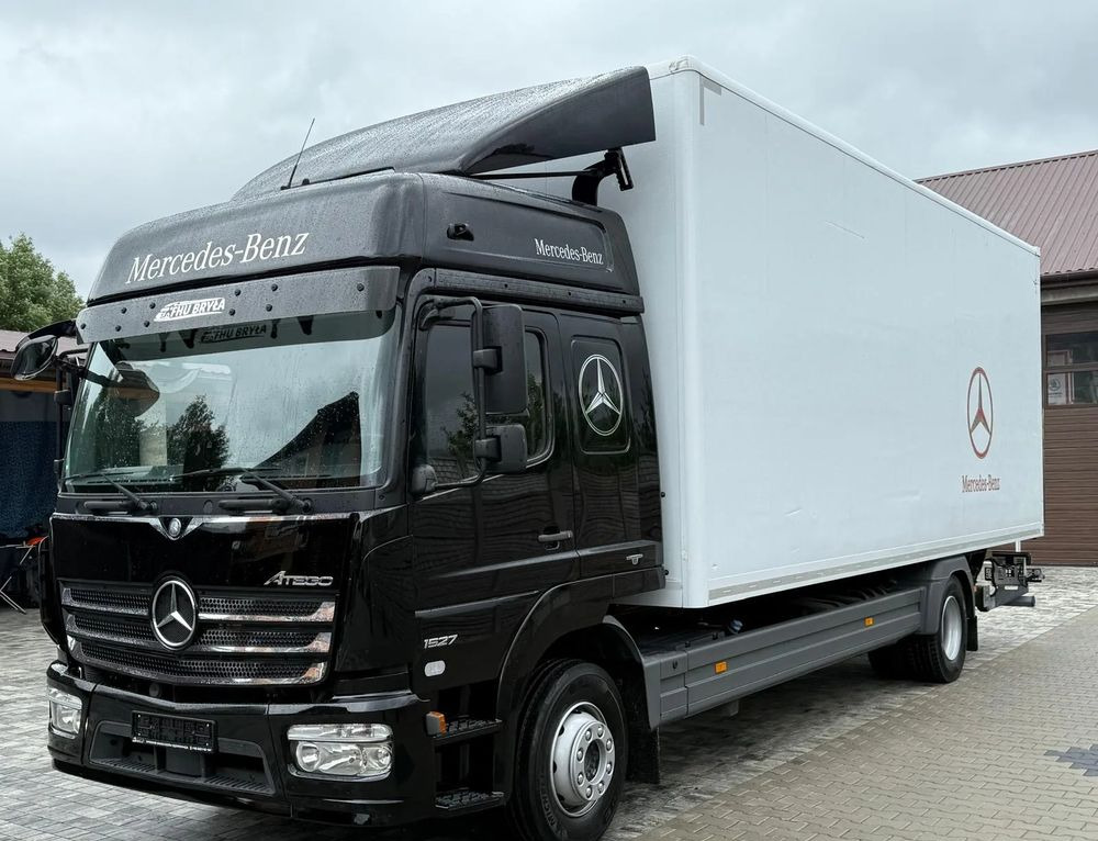Mercedes-Benz ATEGO 1527/1530/IZOTERMA/WINDA/SPROWADZONY/E6/PIERWSZY WŁAŚCICIEL/AUTOMAT/18EURO PALET/STAN BARDZO DOBRY - شاحنة ذات مبرد: صورة 1 Mercedes-Benz ATEGO 1527/1530/IZOTERMA/WINDA/SPROWADZONY/E6/PIERWSZY WŁAŚCICIEL/AUTOMAT/18EURO PALET/STAN BARDZO DOBRY - شاحنة ذات مبرد: صورة 1