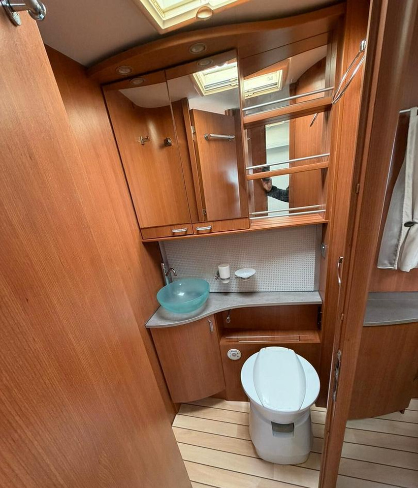 موتر هوم متكامل Pilote G740: صورة 9 موتر هوم متكامل Pilote G740: صورة 9