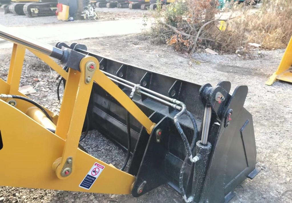 CAT 420 F Caterpillar 420F backhoe loader - لودر ذو محراث خلفي/ باكهو: صورة 5 CAT 420 F Caterpillar 420F backhoe loader - لودر ذو محراث خلفي/ باكهو: صورة 5