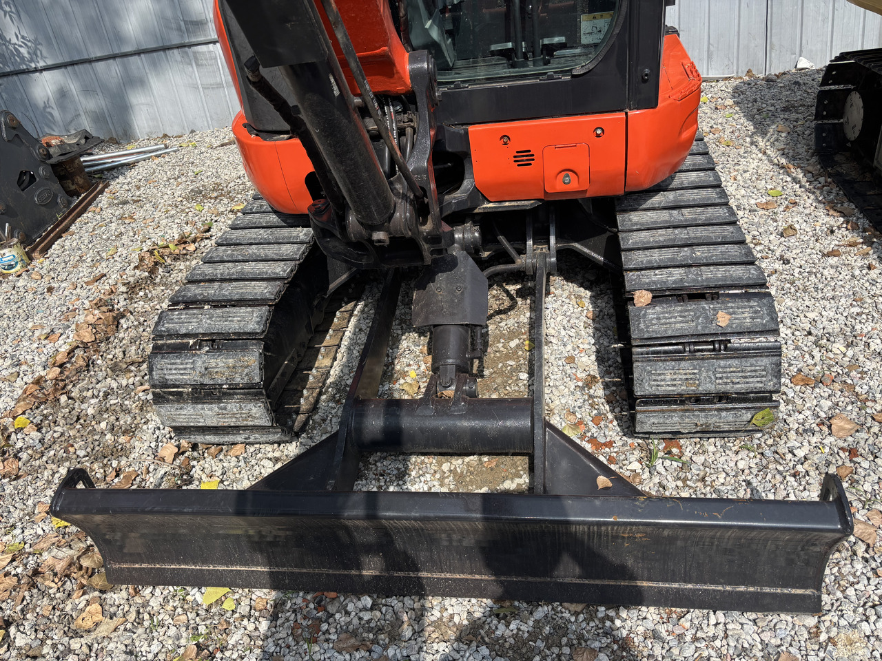 KUBOTA KX163 Carrying a thumb clip. - حفار صغير: صورة 5 KUBOTA KX163 Carrying a thumb clip. - حفار صغير: صورة 5