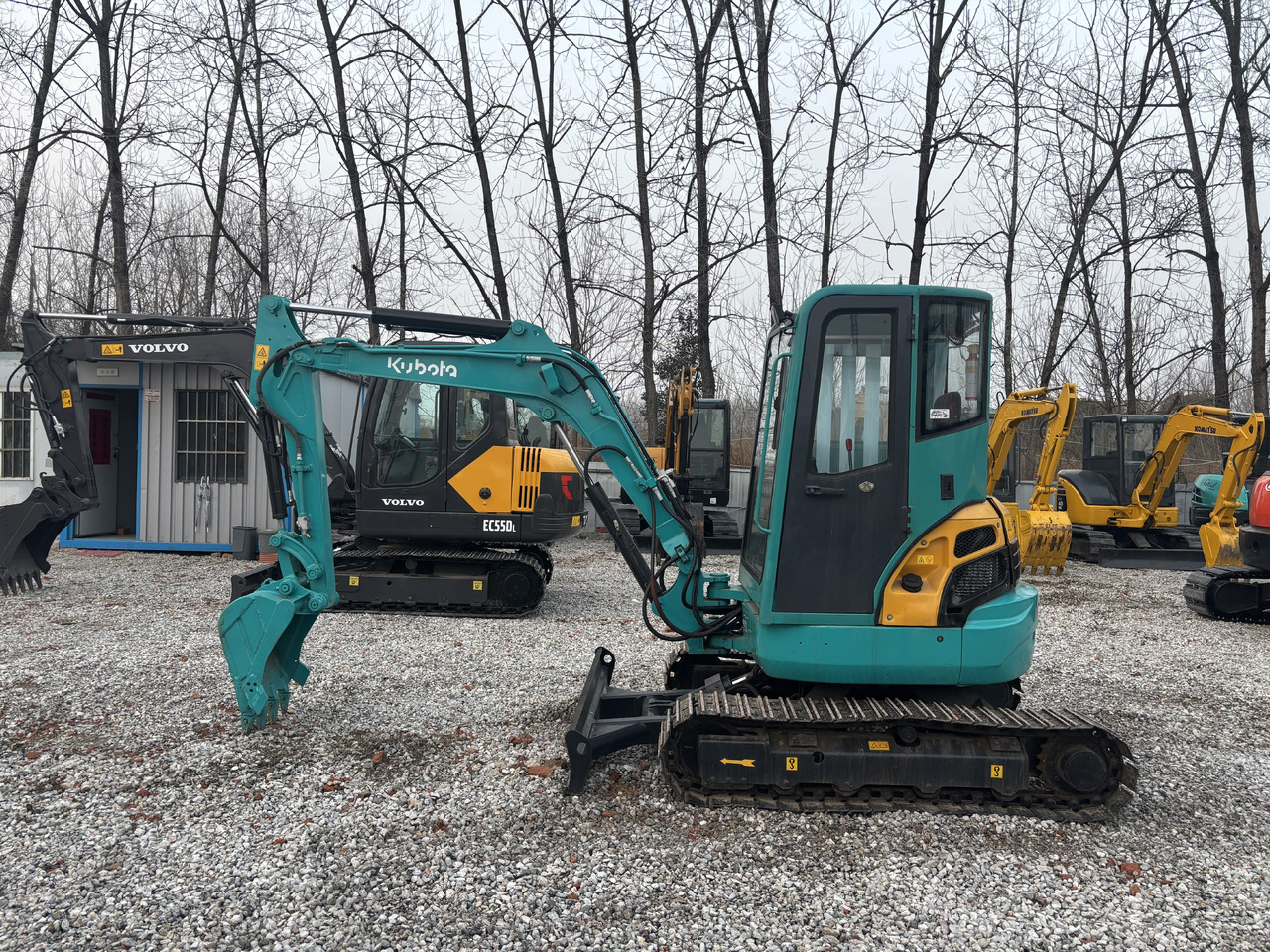 KUBOTA U35 - حفار صغير: صورة 3 KUBOTA U35 - حفار صغير: صورة 3
