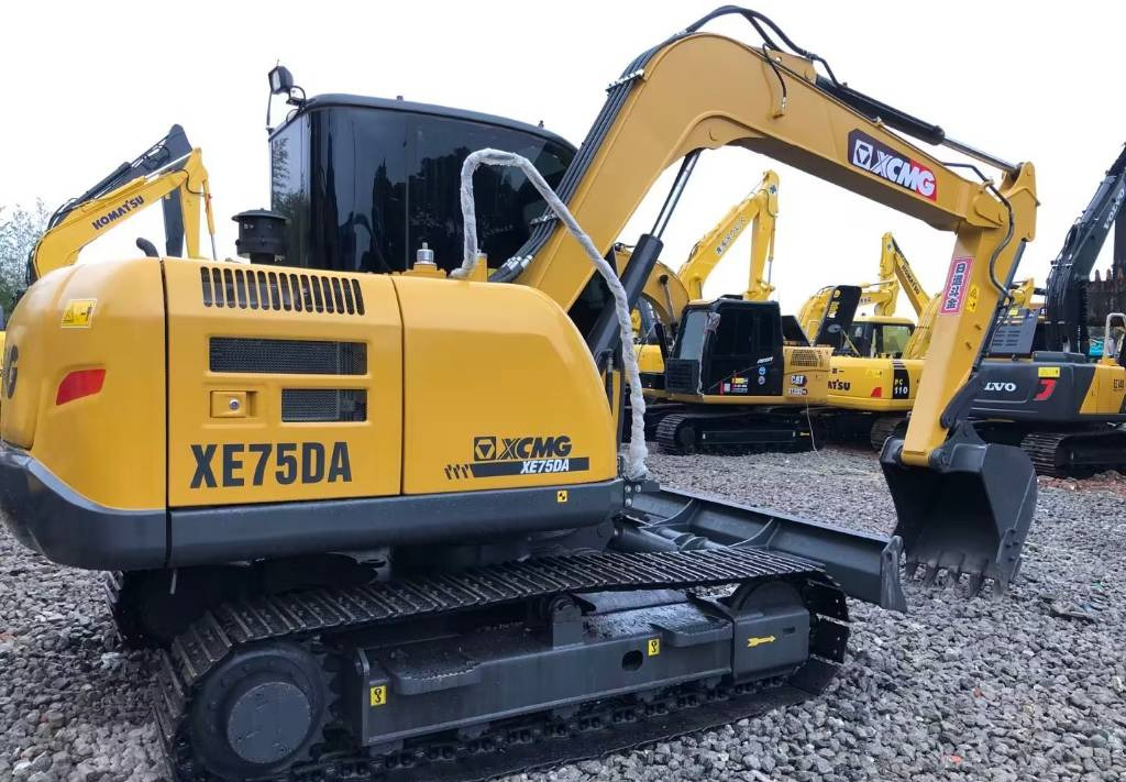 XCMG XE 75 DA XE75 - حفار صغير: صورة 4 XCMG XE 75 DA XE75 - حفار صغير: صورة 4