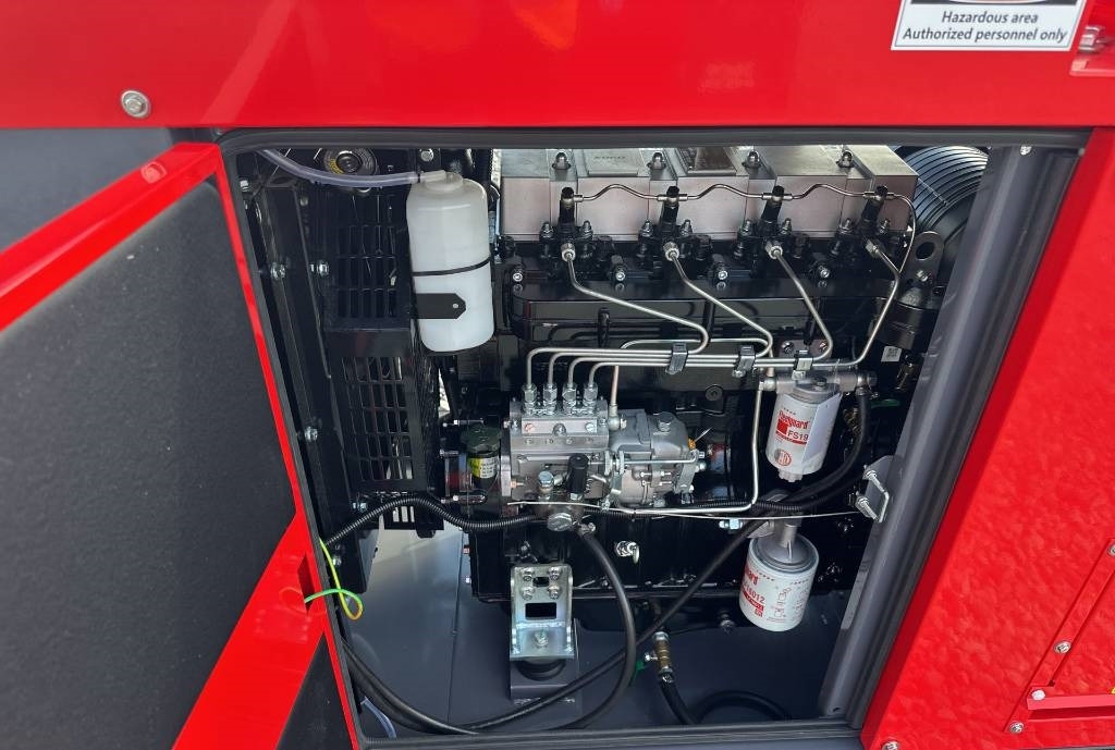 Ashita LG50 - مجموعة المولد: صورة 3 Ashita LG50 - مجموعة المولد: صورة 3