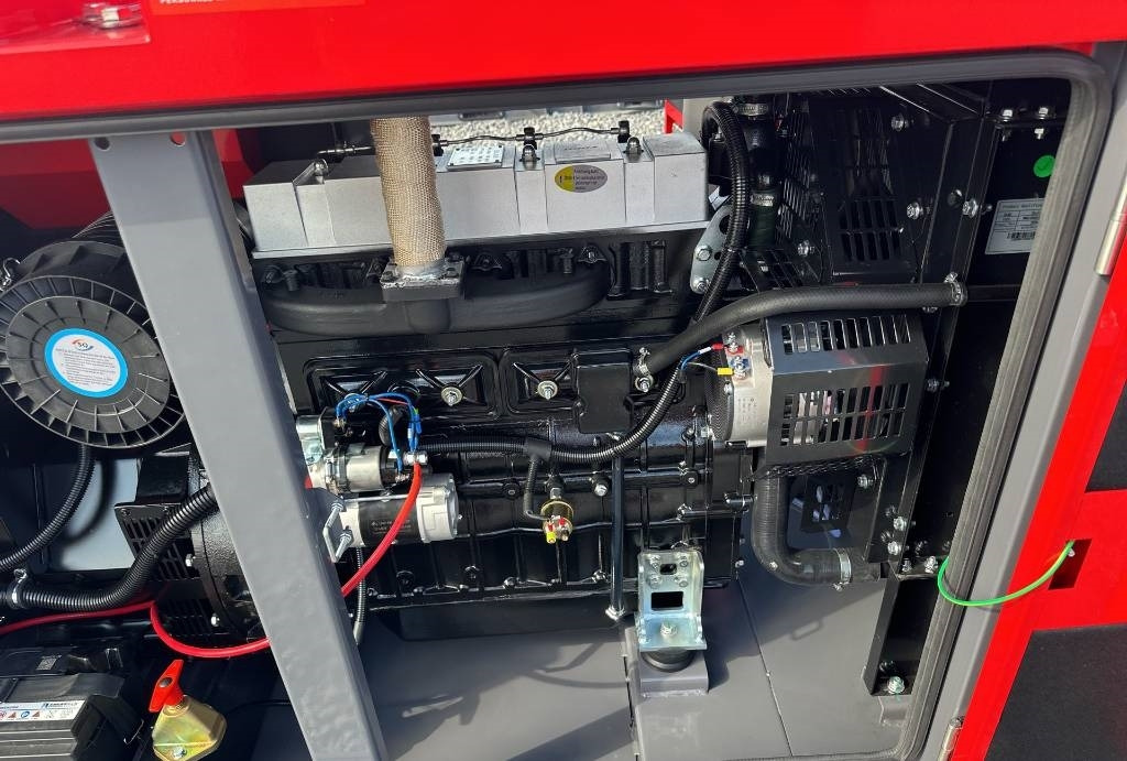 Ashita LG50 - مجموعة المولد: صورة 4 Ashita LG50 - مجموعة المولد: صورة 4