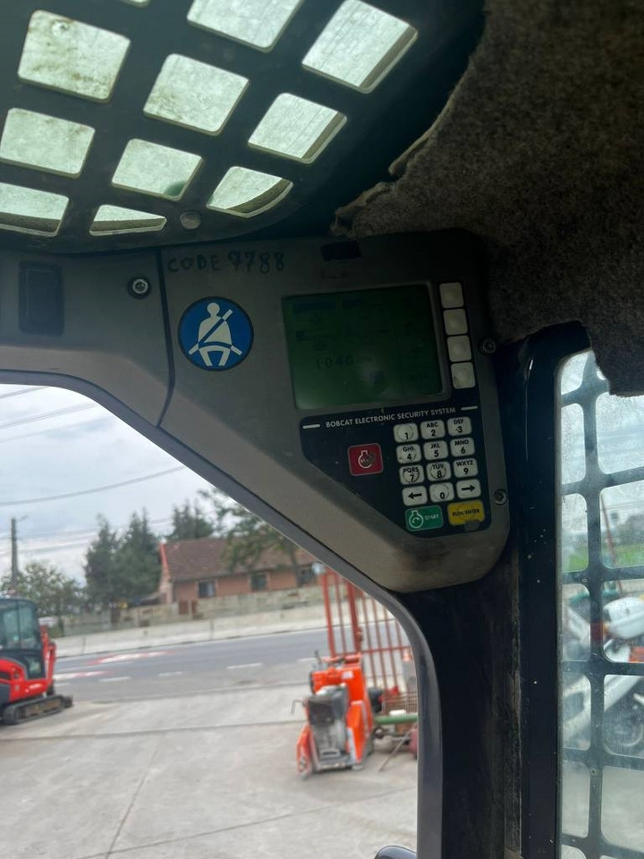 اللودر المجنزر صغير Bobcat T 190: صورة 6