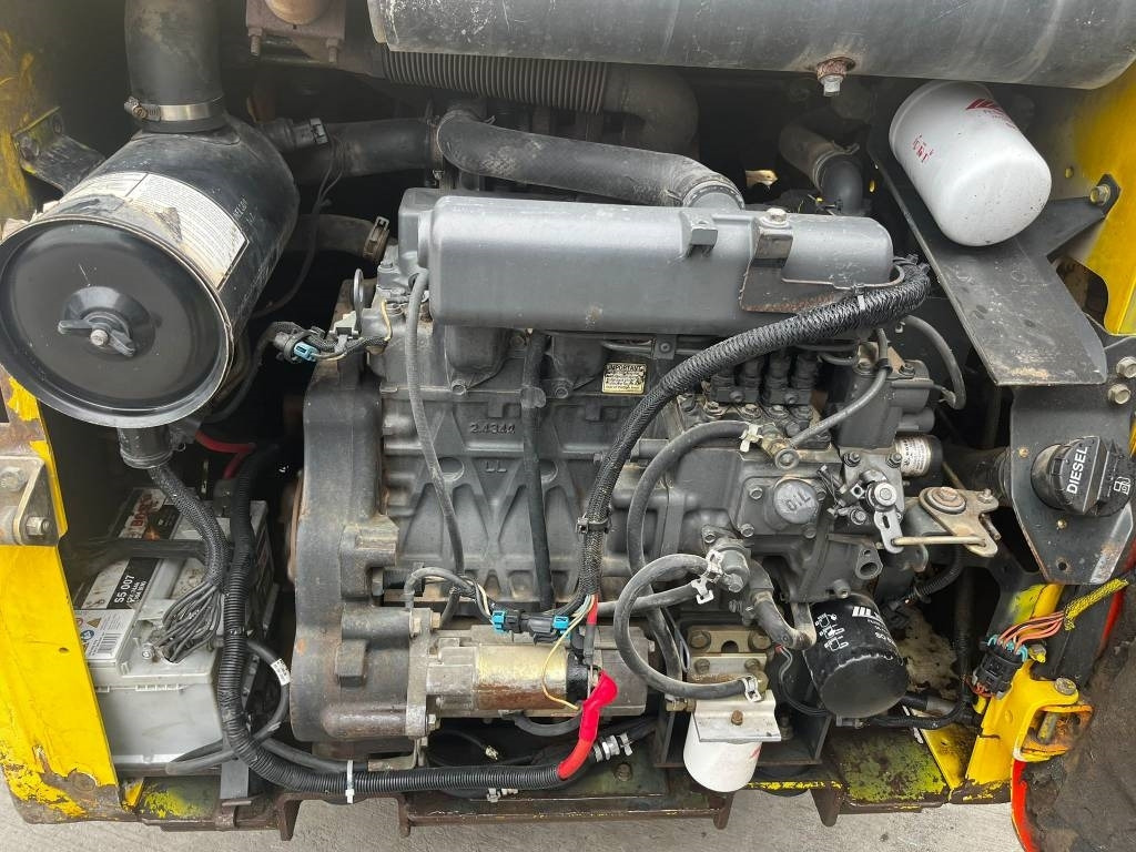 اللودر المجنزر صغير Bobcat T 190: صورة 8