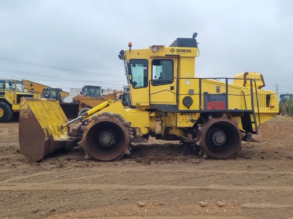 Bomag BC 772 RB-2 - ضاغطة التربة: صورة 2 Bomag BC 772 RB-2 - ضاغطة التربة: صورة 2