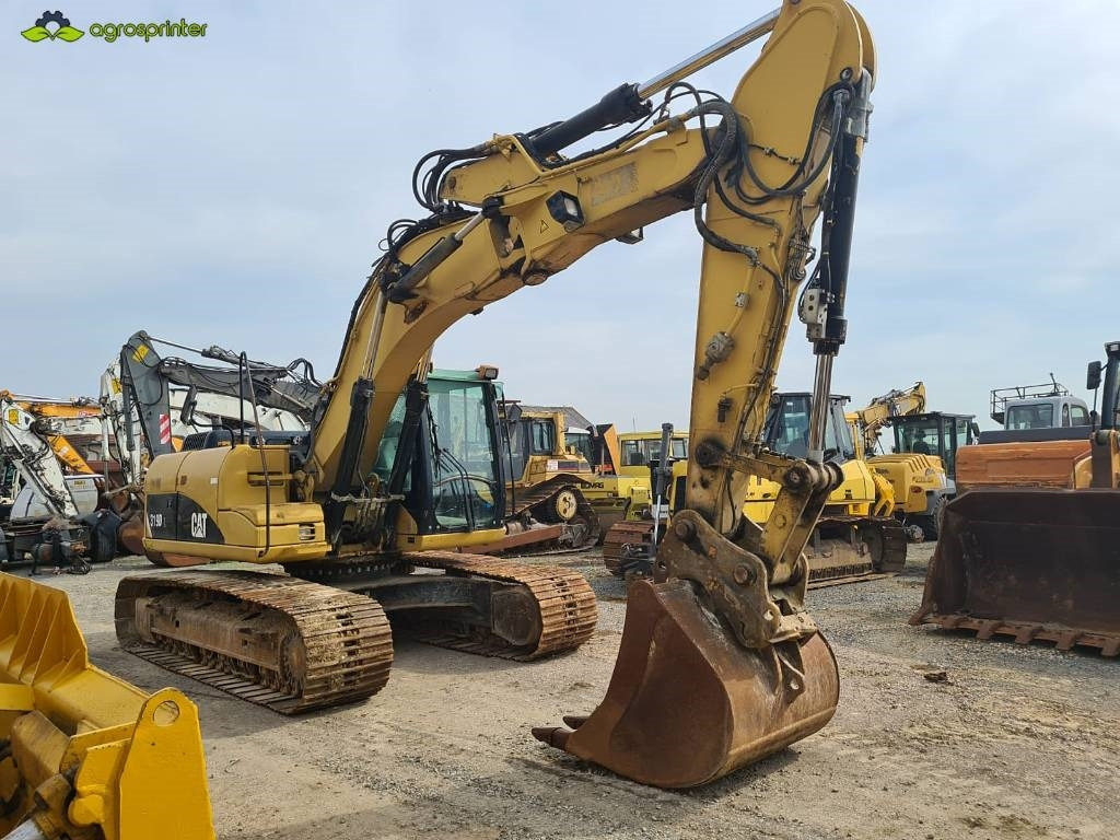 CAT 319 D L - حفار زاحف: صورة 2 CAT 319 D L - حفار زاحف: صورة 2