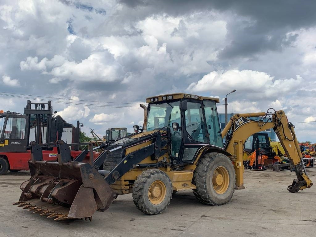CAT 442 D - لودر ذو محراث خلفي/ باكهو: صورة 1 CAT 442 D - لودر ذو محراث خلفي/ باكهو: صورة 1