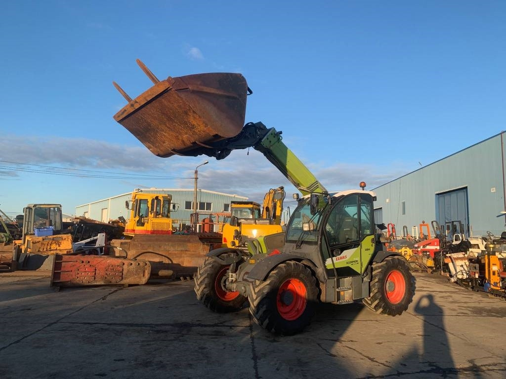 Claas Scorpion 732 - آلة رفع ونقل تلسكوبية: صورة 4 Claas Scorpion 732 - آلة رفع ونقل تلسكوبية: صورة 4