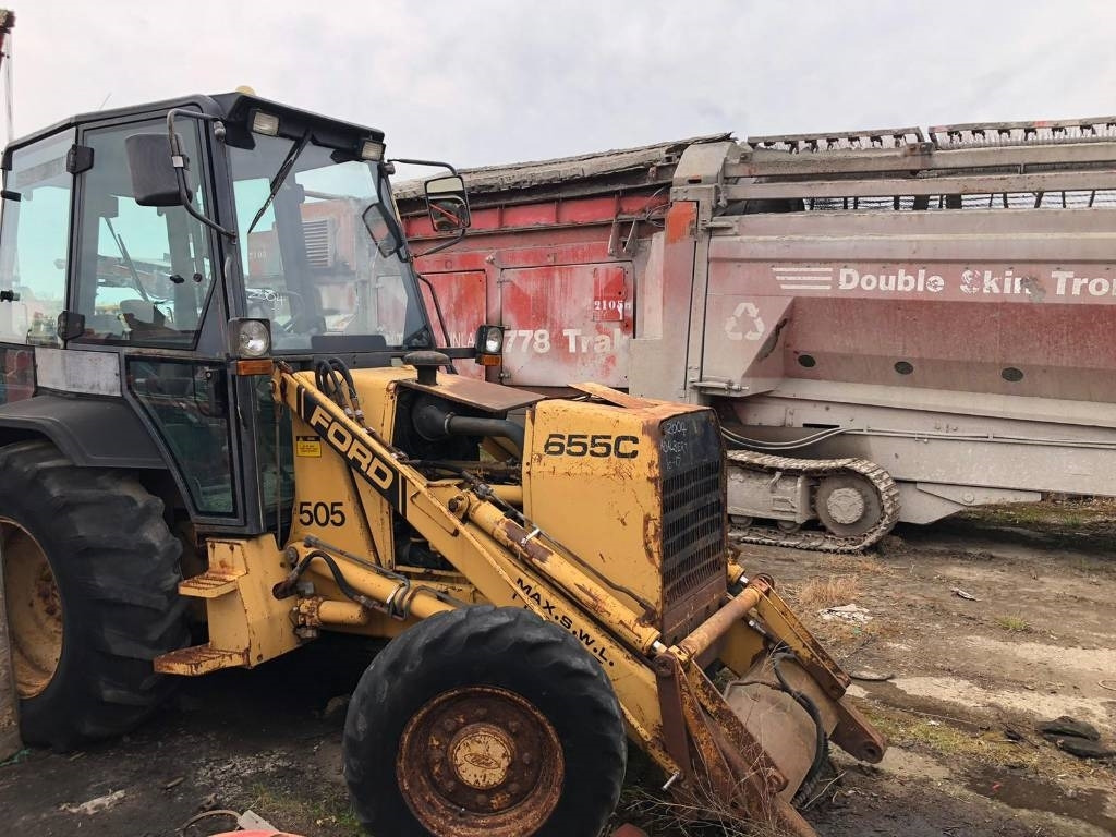 Ford / New Holland For Parts 655C - لودر ذو محراث خلفي/ باكهو: صورة 4 Ford / New Holland For Parts 655C - لودر ذو محراث خلفي/ باكهو: صورة 4