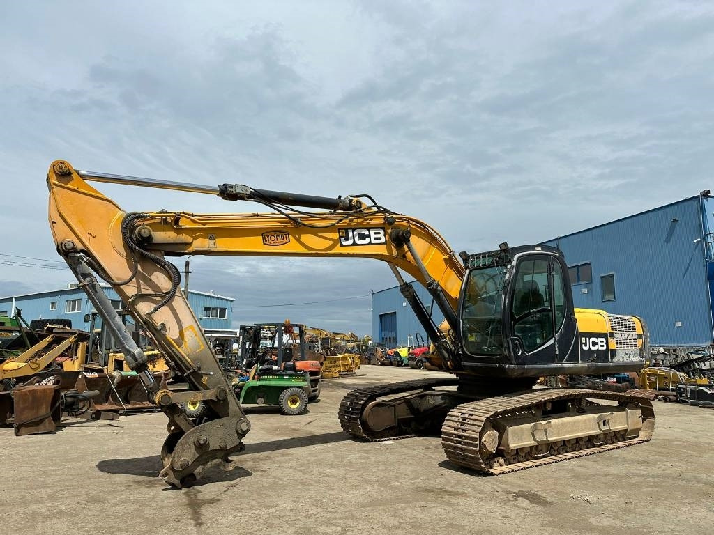 JCB JS 240 N LC - حفار زاحف: صورة 1 JCB JS 240 N LC - حفار زاحف: صورة 1
