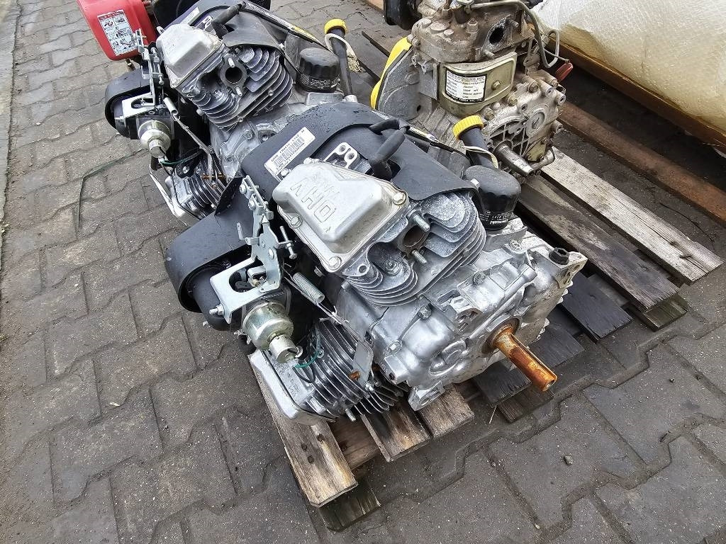 Kawasaki SRB3/P V-0113 ENGINE - محرك - آلات الإنشاء: صورة 2 Kawasaki SRB3/P V-0113 ENGINE - محرك - آلات الإنشاء: صورة 2