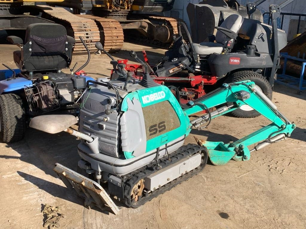 Kobelco SS 1 - حفار صغير: صورة 2 Kobelco SS 1 - حفار صغير: صورة 2
